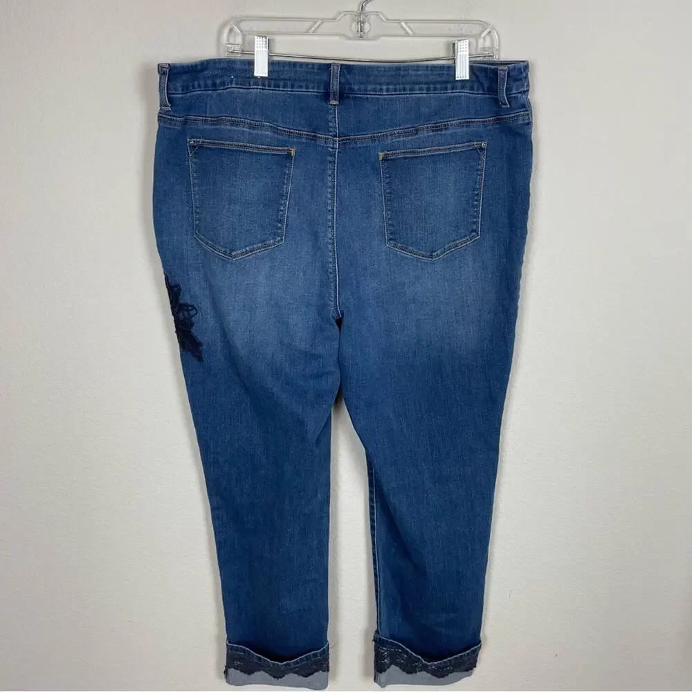 Chico's Blue Denim Floral & Patch  Embellished Ankle Jeans 3 - Picture 7 of 10